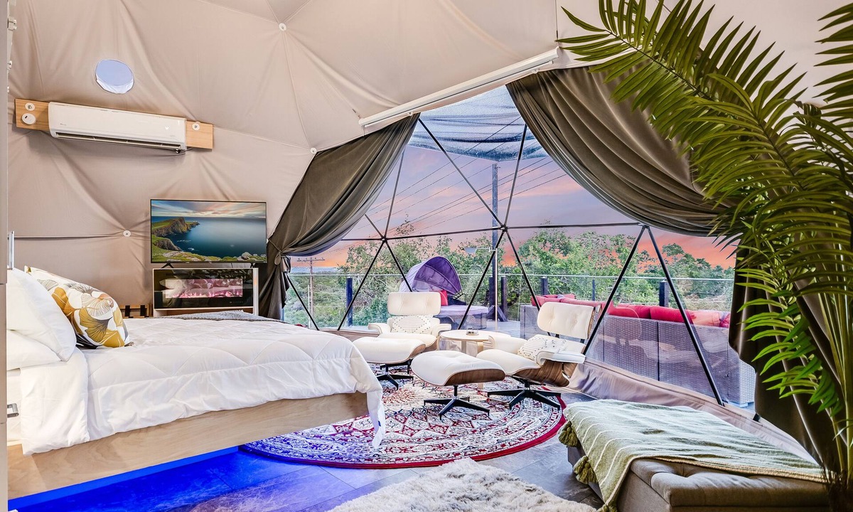 Lago Vista Resort | Unique & Plush Eco-Glamping Resort in TX Hill country!