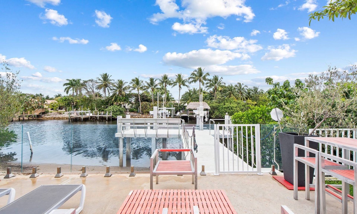 Deerfield Beach Apartment | Unique Retreat - Unit C: Charming 2nd-floor Escape