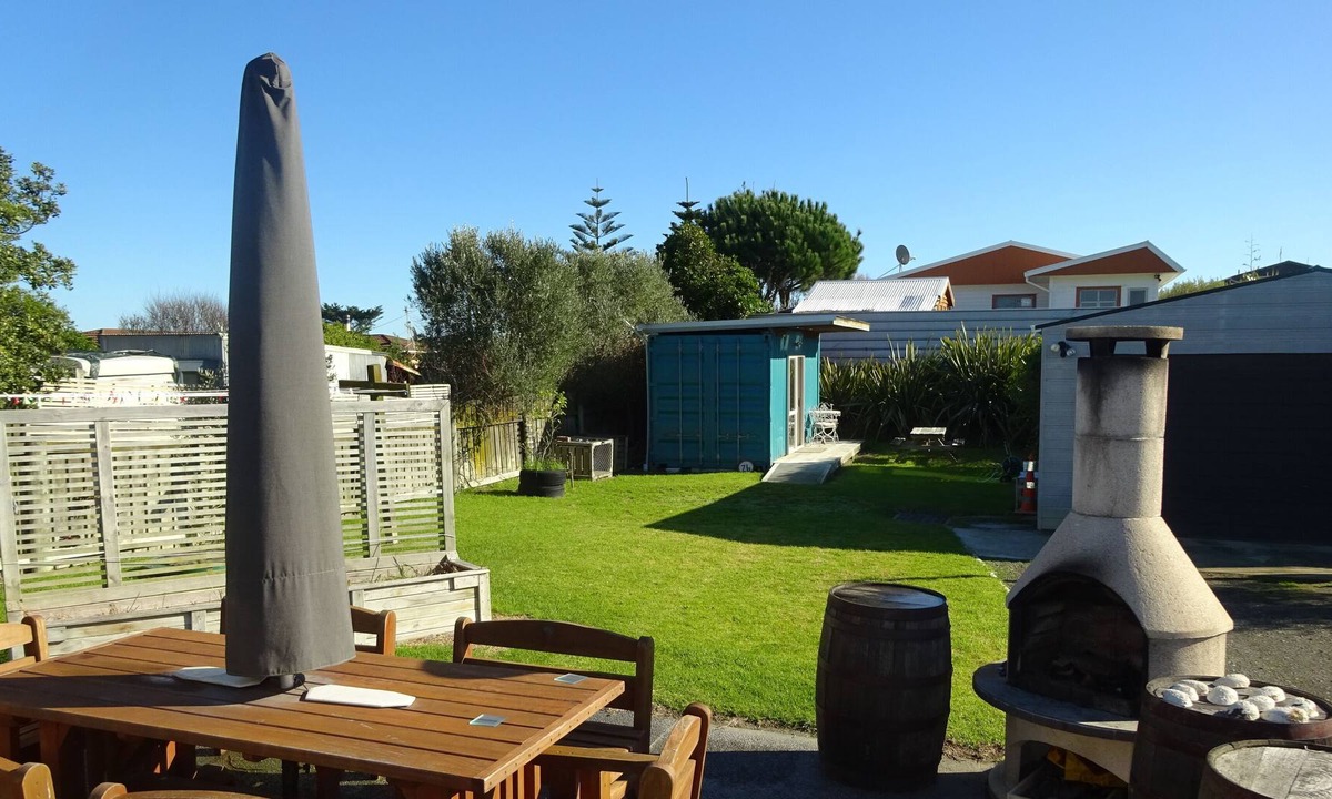 Himatangi Beach Apartment | Unique Shipping Container Stay at the Beach