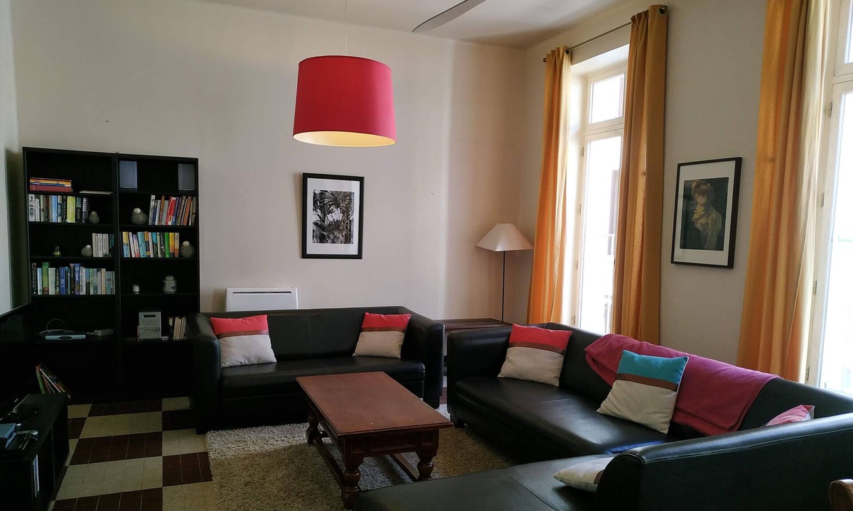 Bastide Saint-Louis Apartment | Unique Space in the Heart of La Bastide