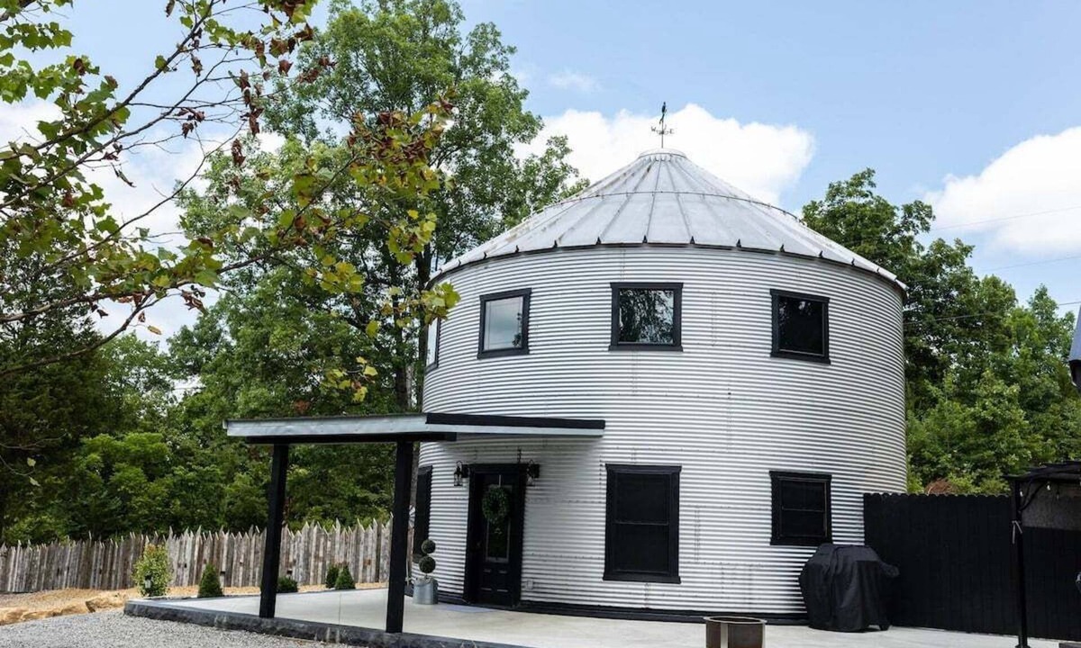 Peebles House | Unique stay, hot tub, secluded
