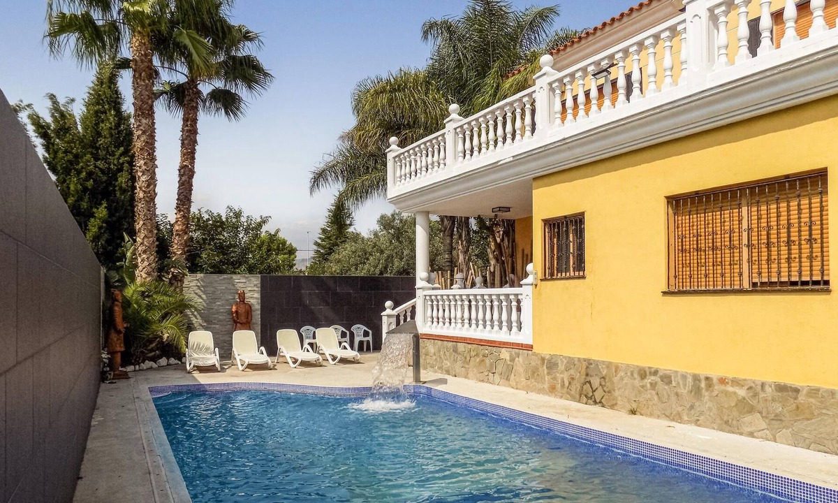 Castello de la Plana House | Unique vacation by the sea in Spain ? Beach and sun.