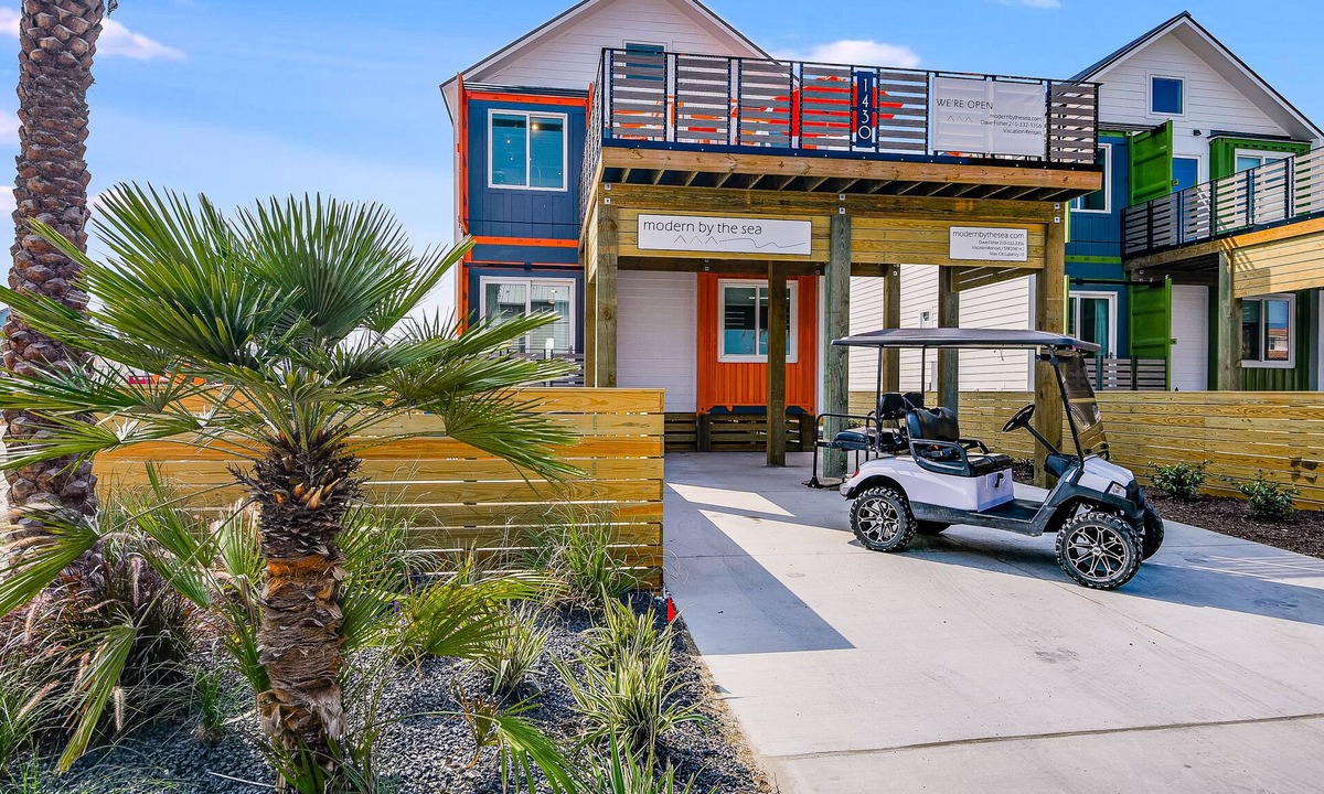 Shibui Sands House | Uniquely designed industrial chic home created from shipping containers & sustai