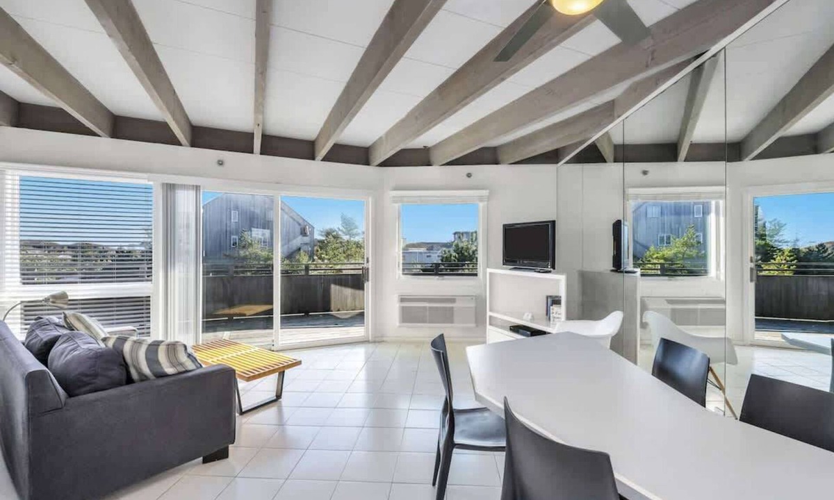 Napeague Apartment | Unit 1022: Studio | 2nd Floor-Pool View | Starfish