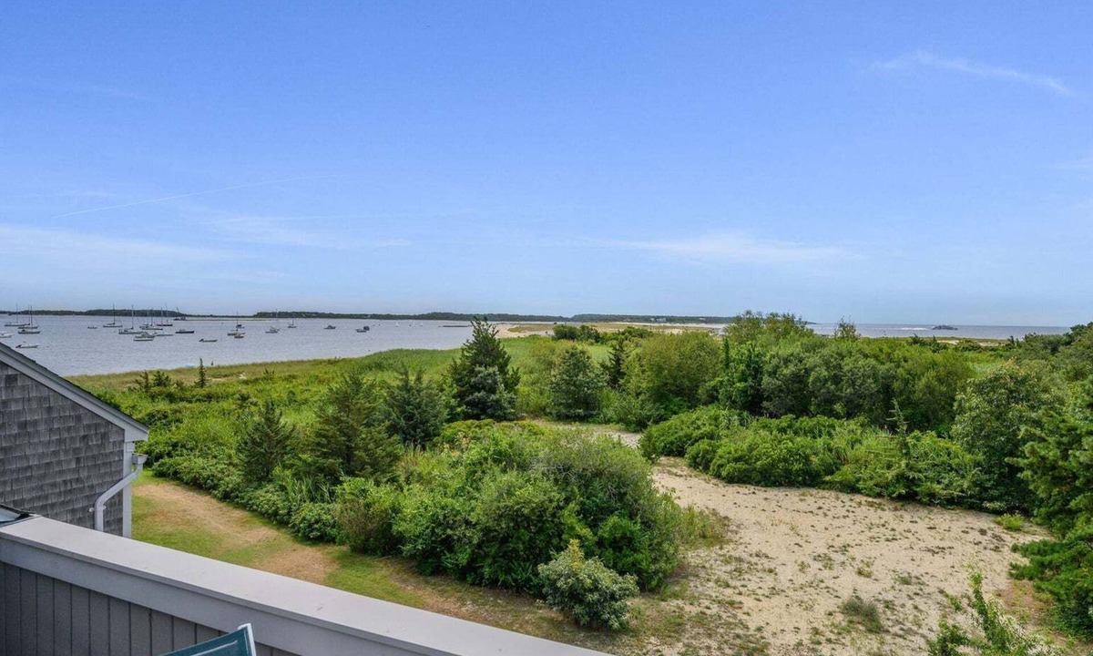 Hyannis House | Unit 68 Marsh & Ocean Views 3BD-A/C, Private Rooftop Deck, Association Beach & Pool
