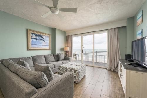 Brush - Stewarts House | Unit 711 Ocean Walk - 3 Bedroom Ocean Front