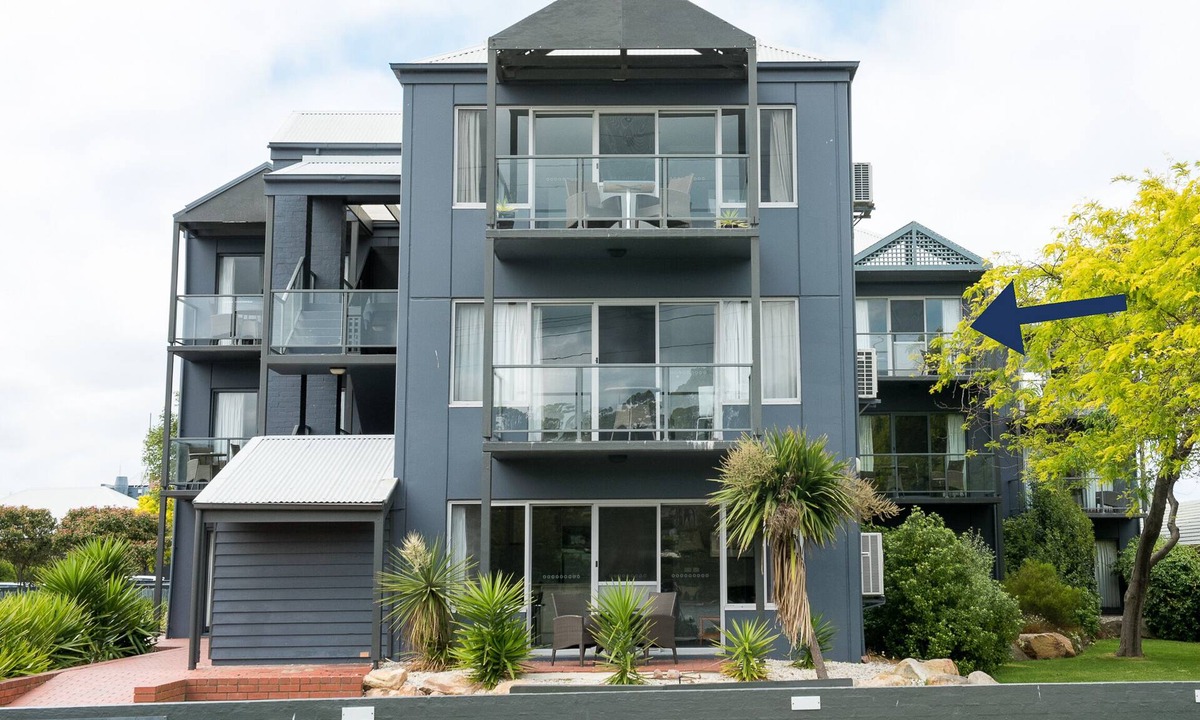Lakes Entrance Apartment | Unit 9, Bellevue n'te Arm Apt