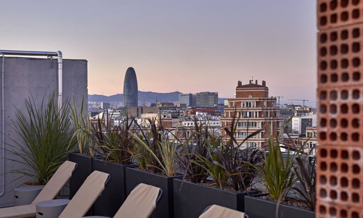 La Vila Olimpica del Poblenou Hostel | Unite Hostel Barcelona