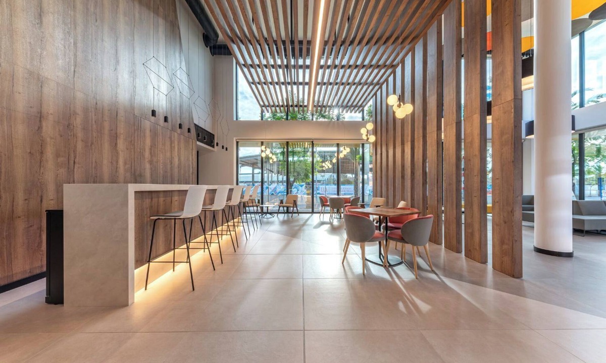 San Vicente del Raspeig Hotel | UNIVERSA HOTEL