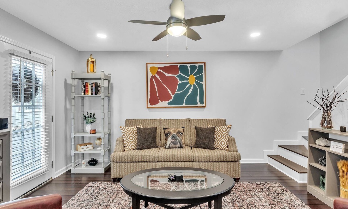 Starkville House | University Luxe, Heart of Cotton District!