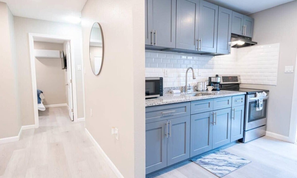 University Apartment | University Serenity Suites C