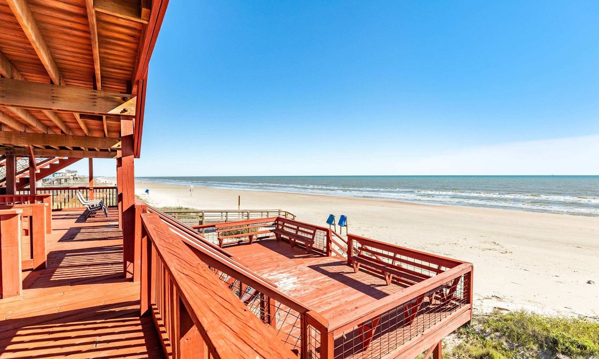 Surfside Beach Condo | Unobstructed Ocean Views - Meet Seagull Condo!