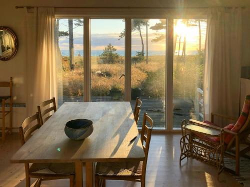 Store Fuglede House | Unspoiled View To The Sea And Wild Nature