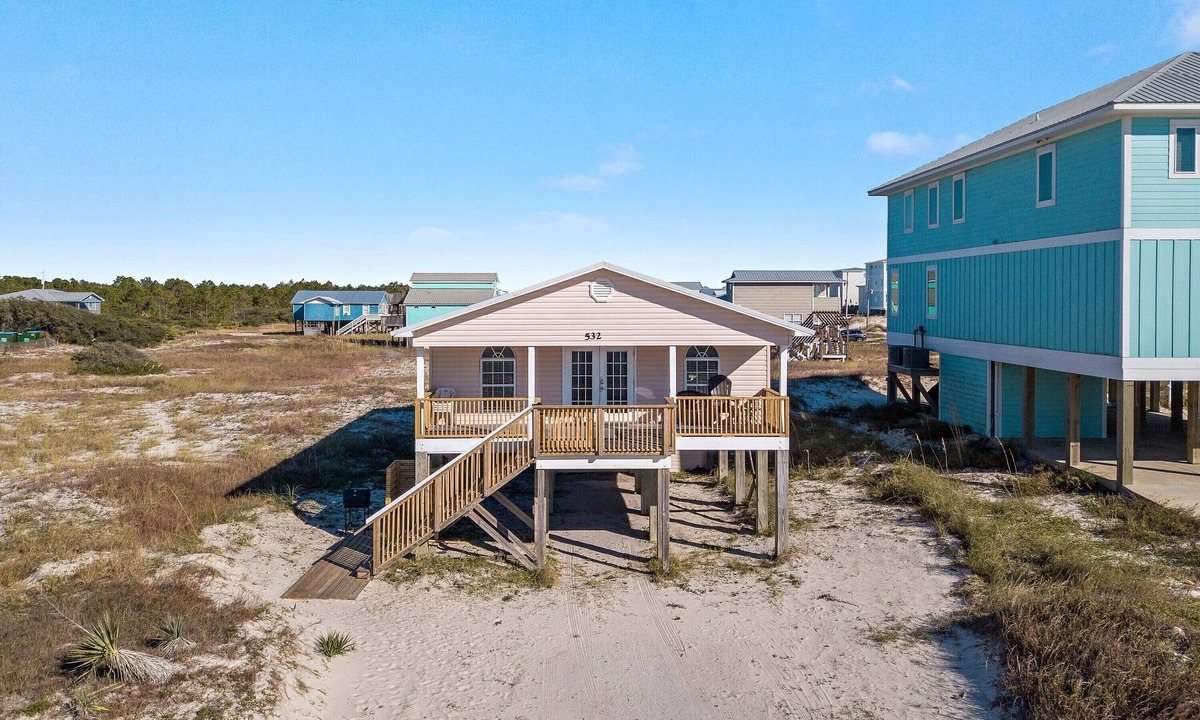 Fort Morgan House | Updated 3 Bedroom, 2 Bath home with easy beach access and great Gulf Views