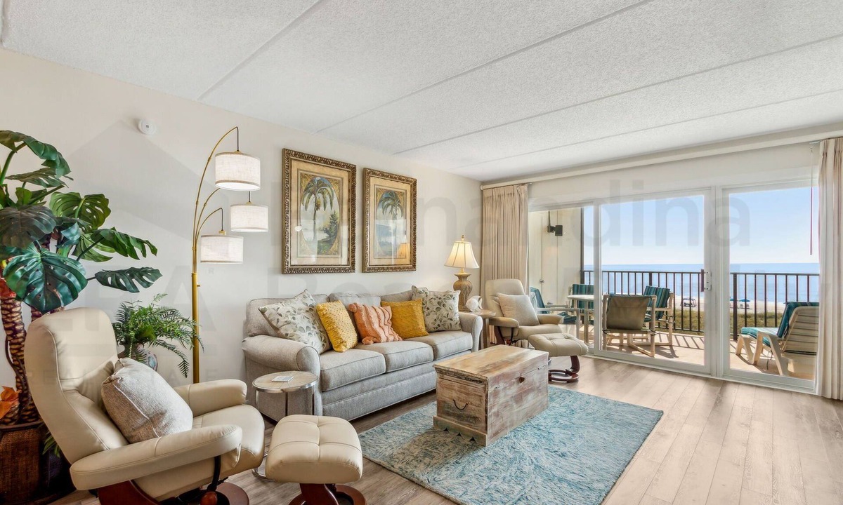 Fernandina Beach Condo | Updated 3rd Floor, 2 Bed/2 Bath Oceanfront condo sleeps 6. Beach view balcony & pool