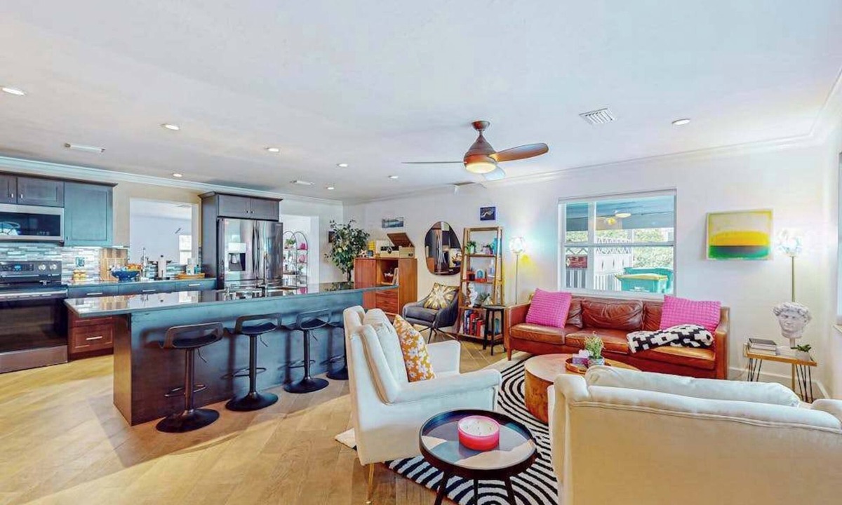 East Naples House | Updated home near beach/golf with private yard, firepit, & home office