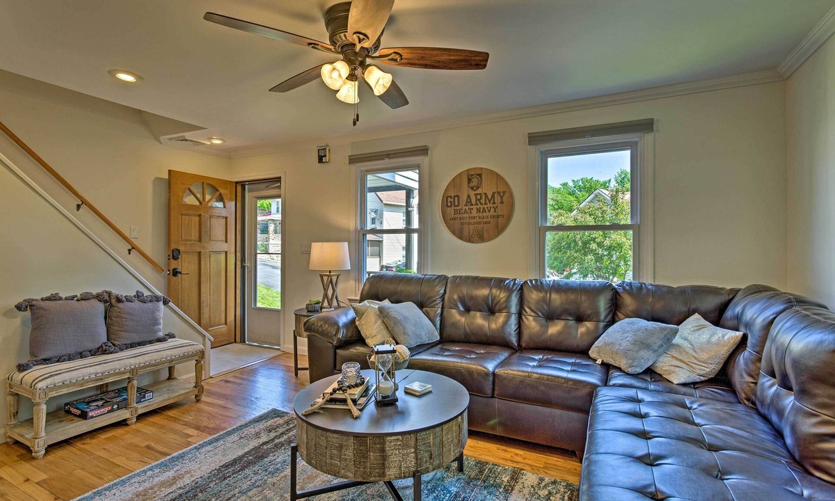 Highland Falls Cottage | Updated Home w/Patio Half Mile to West Point