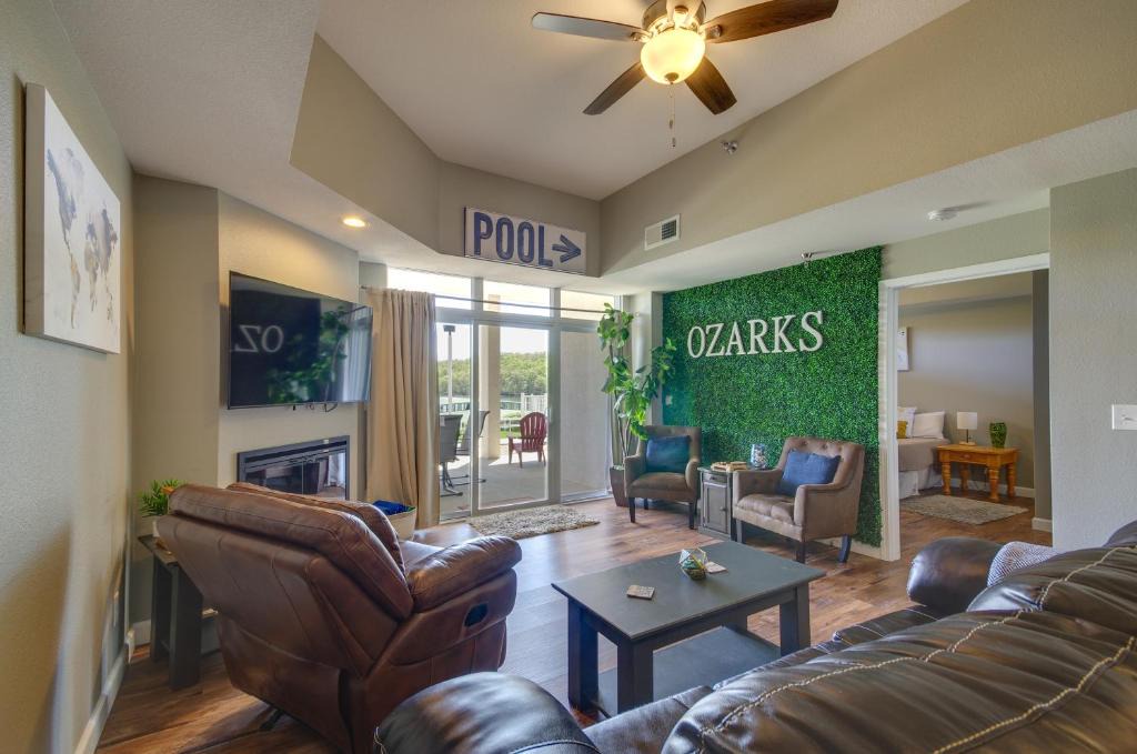 Osage Beach Apartment | Updated Lakefront Condo and Patio and Pool Access