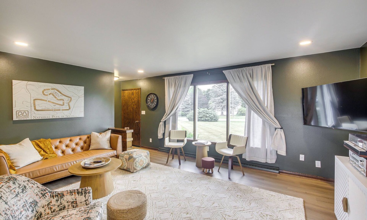 Plymouth House | Updated Plymouth Home ~ 5 Mi to Road America!