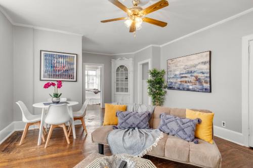 Spruce Hill Apartment | UpennDrexel Lovely 2BR Apt