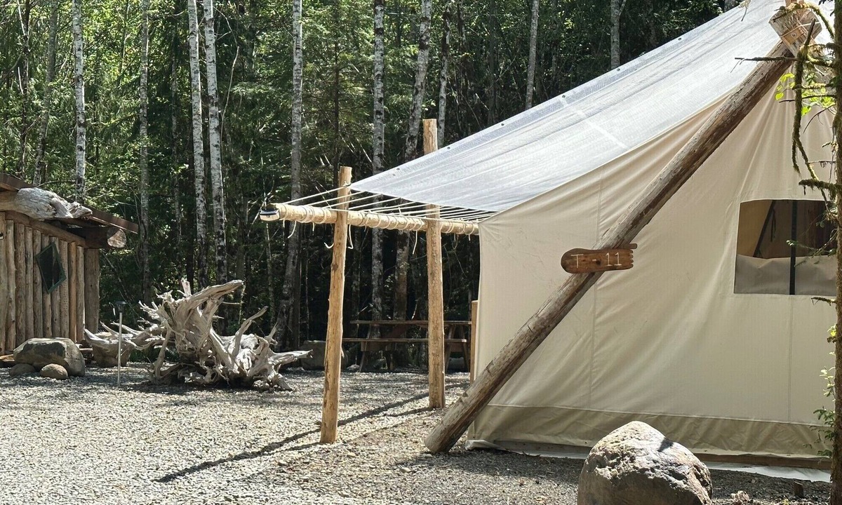 Forks RV Rental | Upgrade your camping experience!