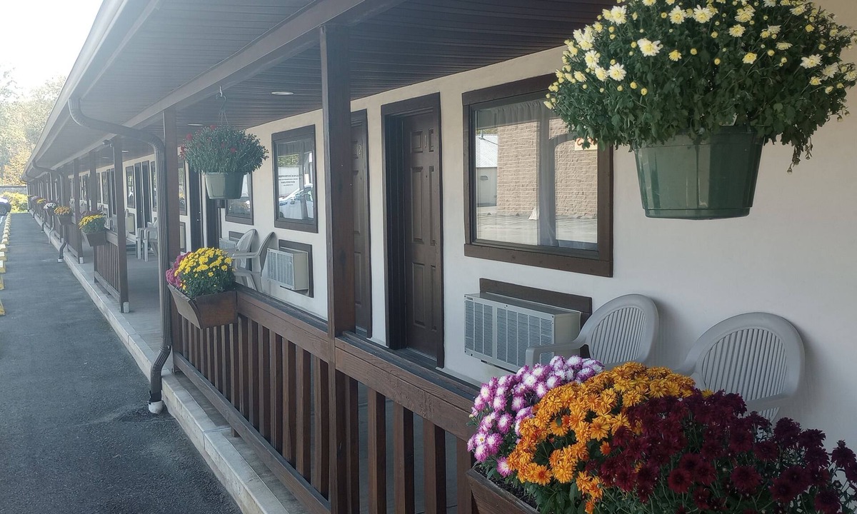 Hancock Hotel | Upper Delaware Inn