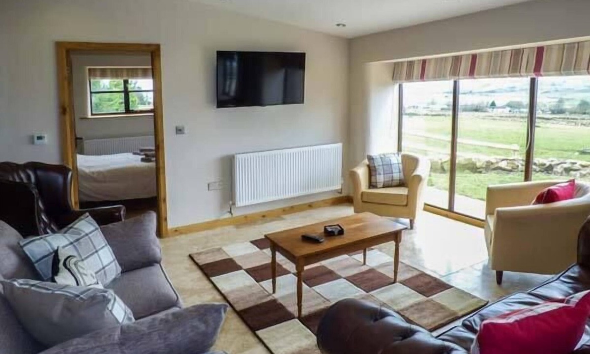 Cauldon Low Cottage | Upper Greenhills Farm