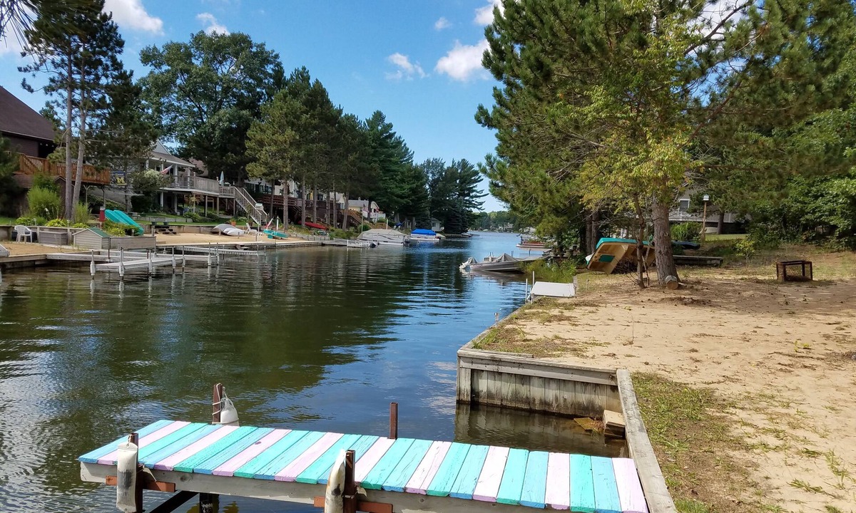 Mears House | Upper Silver Lake Retreat