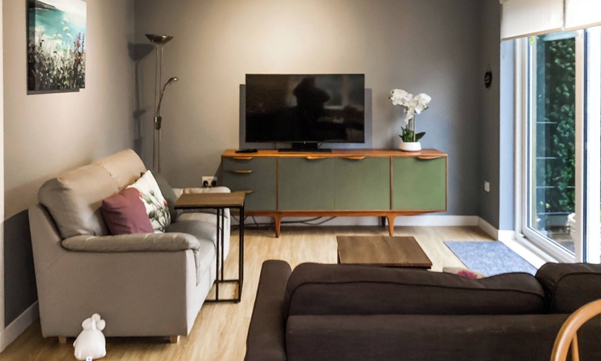 Ellon Cottage | Uppermill Farm Annex