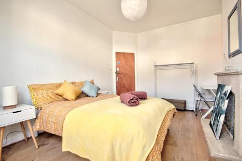 Oadby House | Upperton Road Lodge