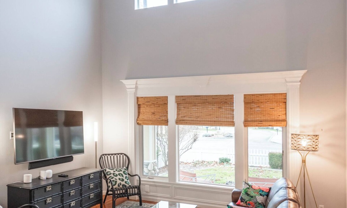 Southeast Boise House | Upscale 2BR/2BA Quiet & Comfortable Modern Retreat