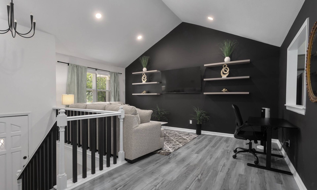 Grandview House | Upscale Corporate KC Retreat