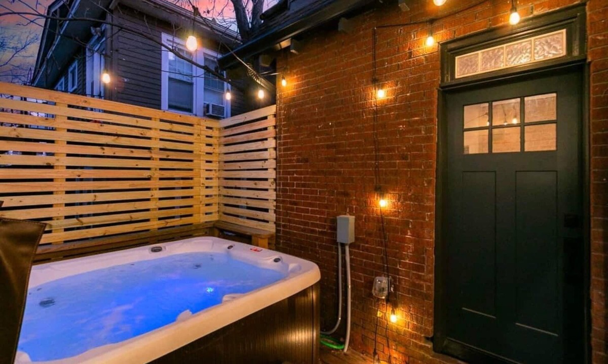Hillsboro Village House | Upscale Craftsman, Hot Tub, Walk to Belmont & 12 South