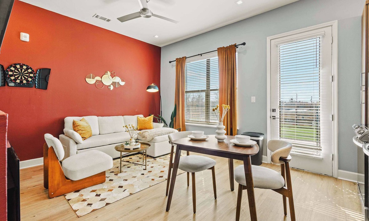 Cedars Apartment | Upscale King Suite | Rooftop & Gym