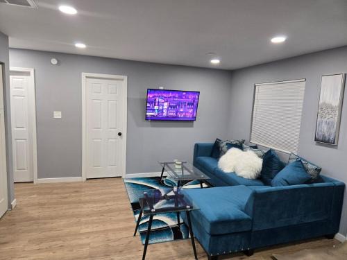 Gary House | Upscale Peaceful Stay in Gary