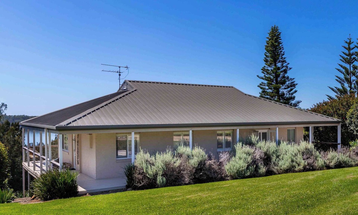 Tuross Head House | Upstairs Only @ Between Two Lakes