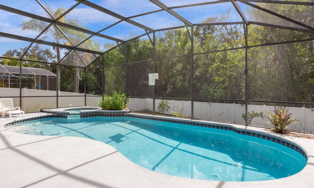 Crescent Lakes House | Upstay: Sunny Retreat with Pool, Patio & Hot Tub