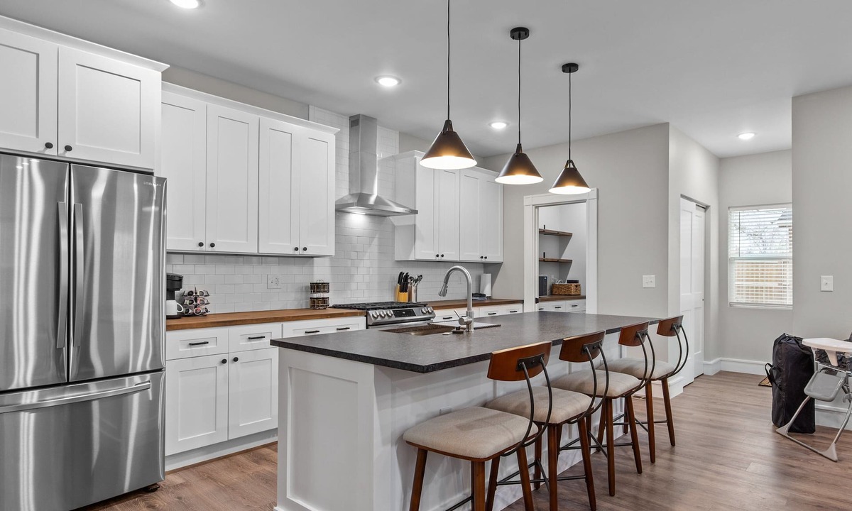 The Gate House | Uptown Elegant Escape | JZ Vacation Rentals