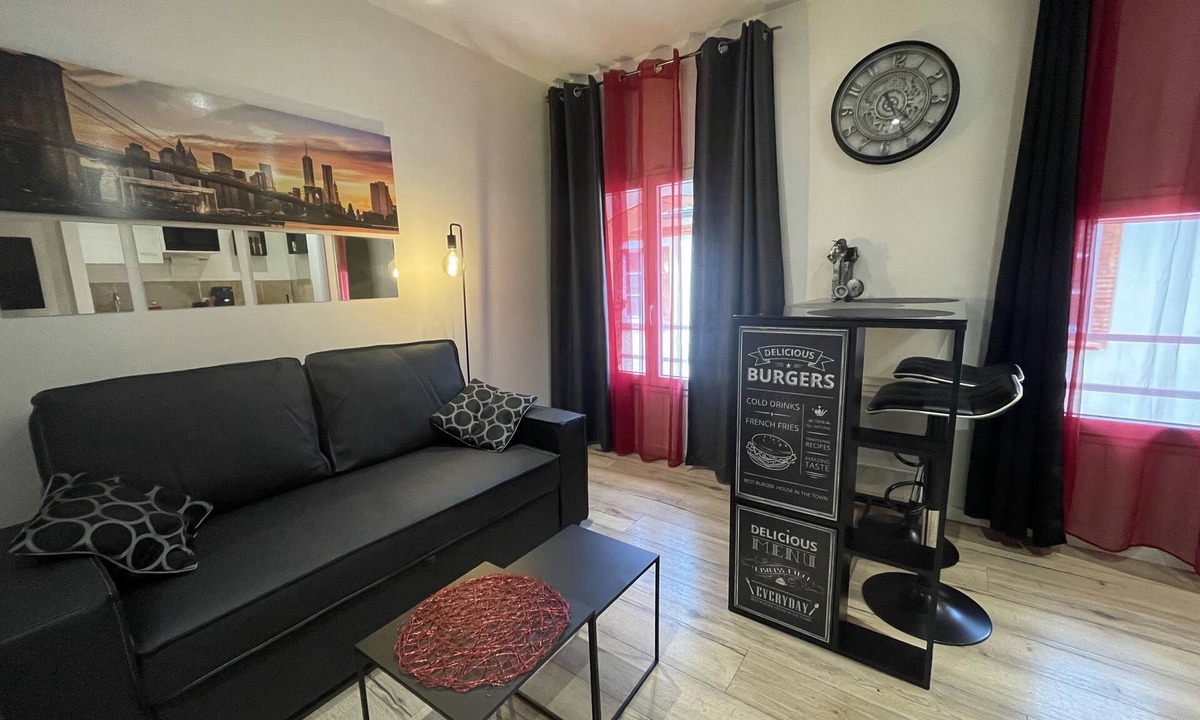 Montauban Apartment | Urban Appart