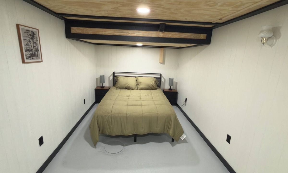 Fort Frances House | Urban Basement Retreat