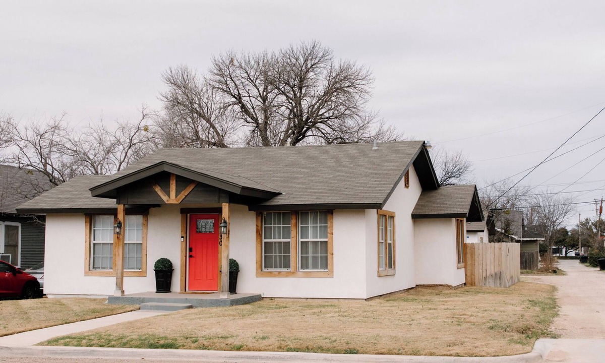Sayles Blvd. Area House | Urban Chic 1 BR - Downtown Abilene -Data Center
