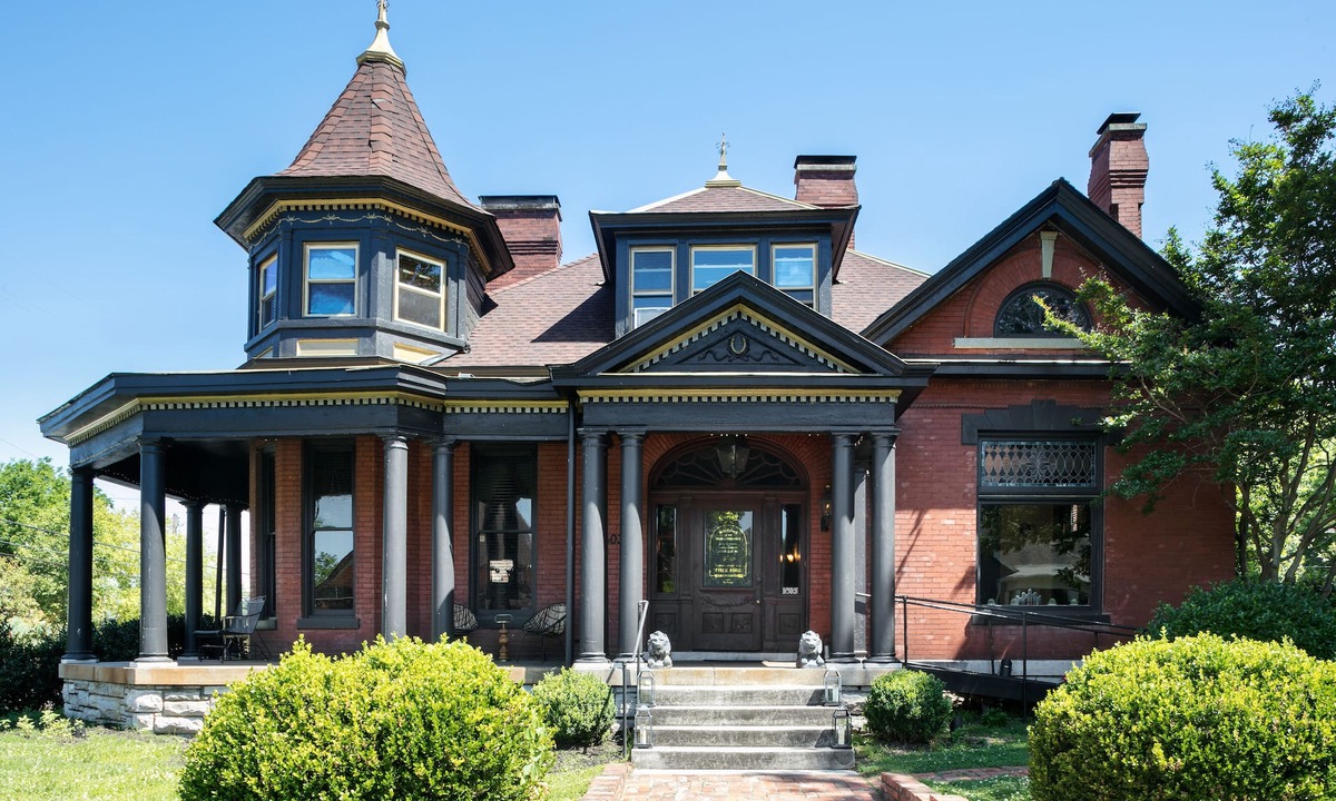 Lockeland Springs Bed & Breakfast | Urban Cowboy