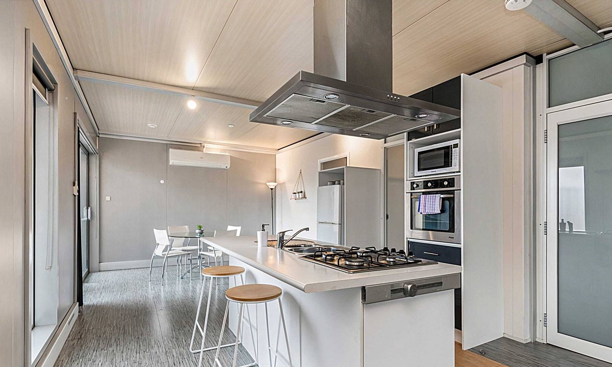 Kangaroo Flat Apartment | Urban Edge Apartment Five