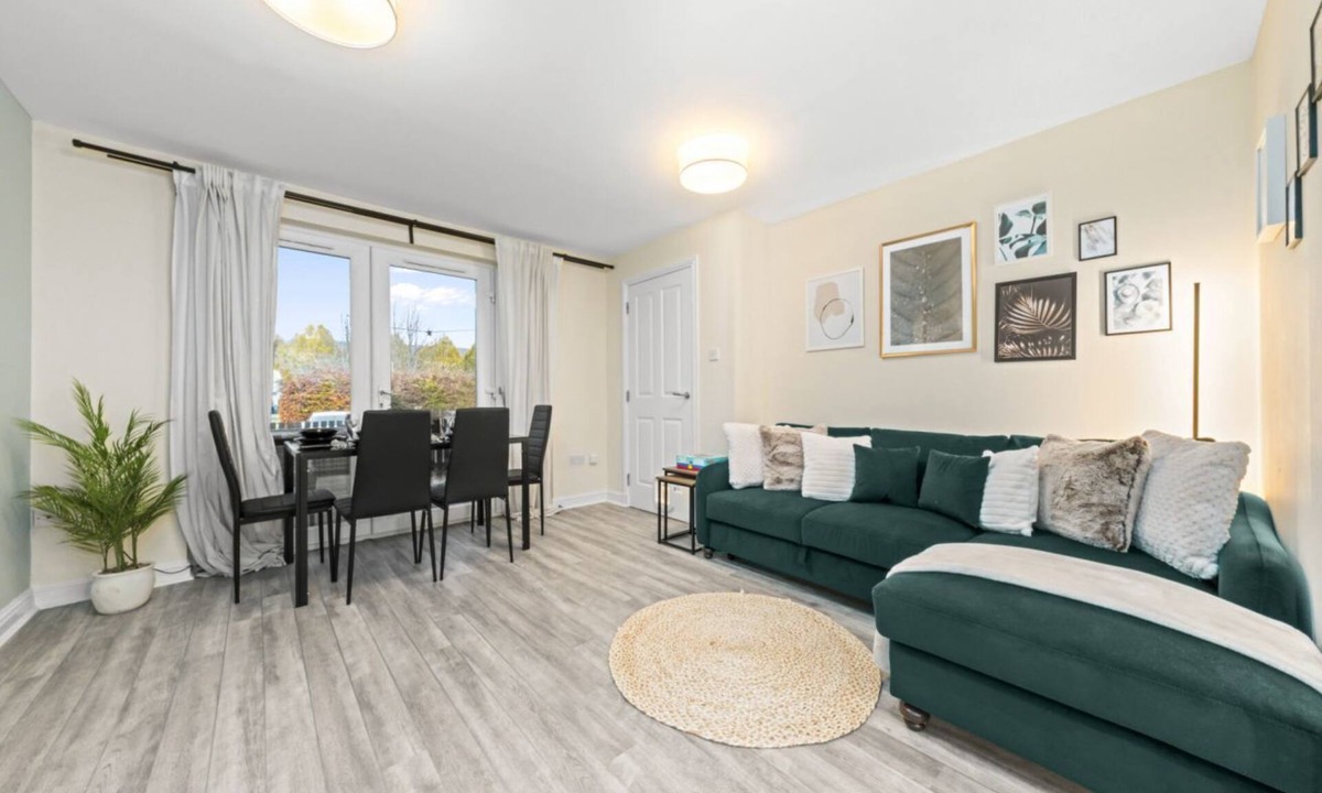 East End House | Urban Elegance – Spacious 5-Bed Home in Glasgow