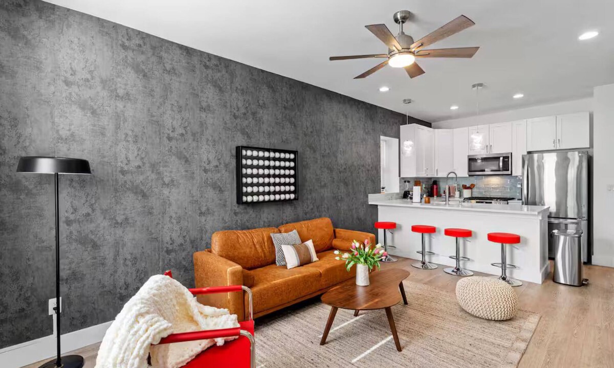 Tower Grove South House | Urban Hearth/Modern 2BR Near Tower Grove
