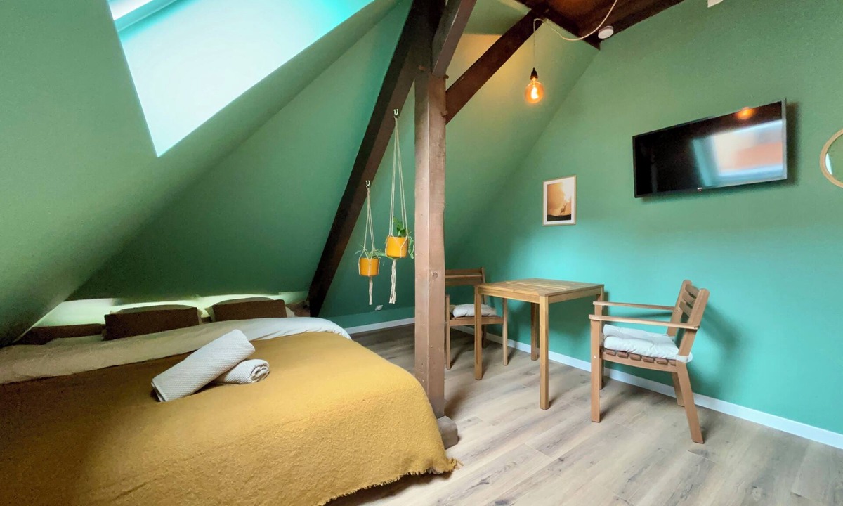 Sarreguemines Apartment | Urban hut