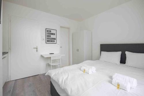 Sihlfeld Apartment | Urban Oasis with Queen Bed and View BE-42