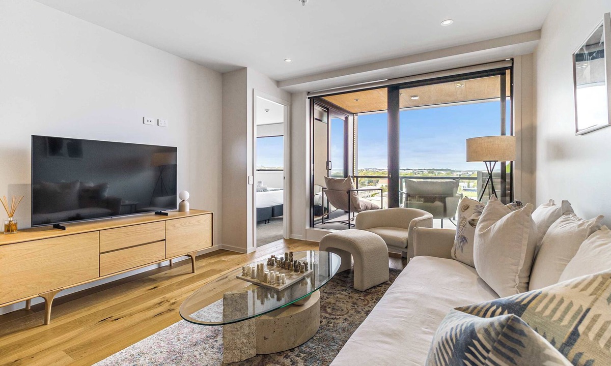 Onehunga Apartment | Urban Retreat 2 Bd Apt, WiFi, AC, Parking