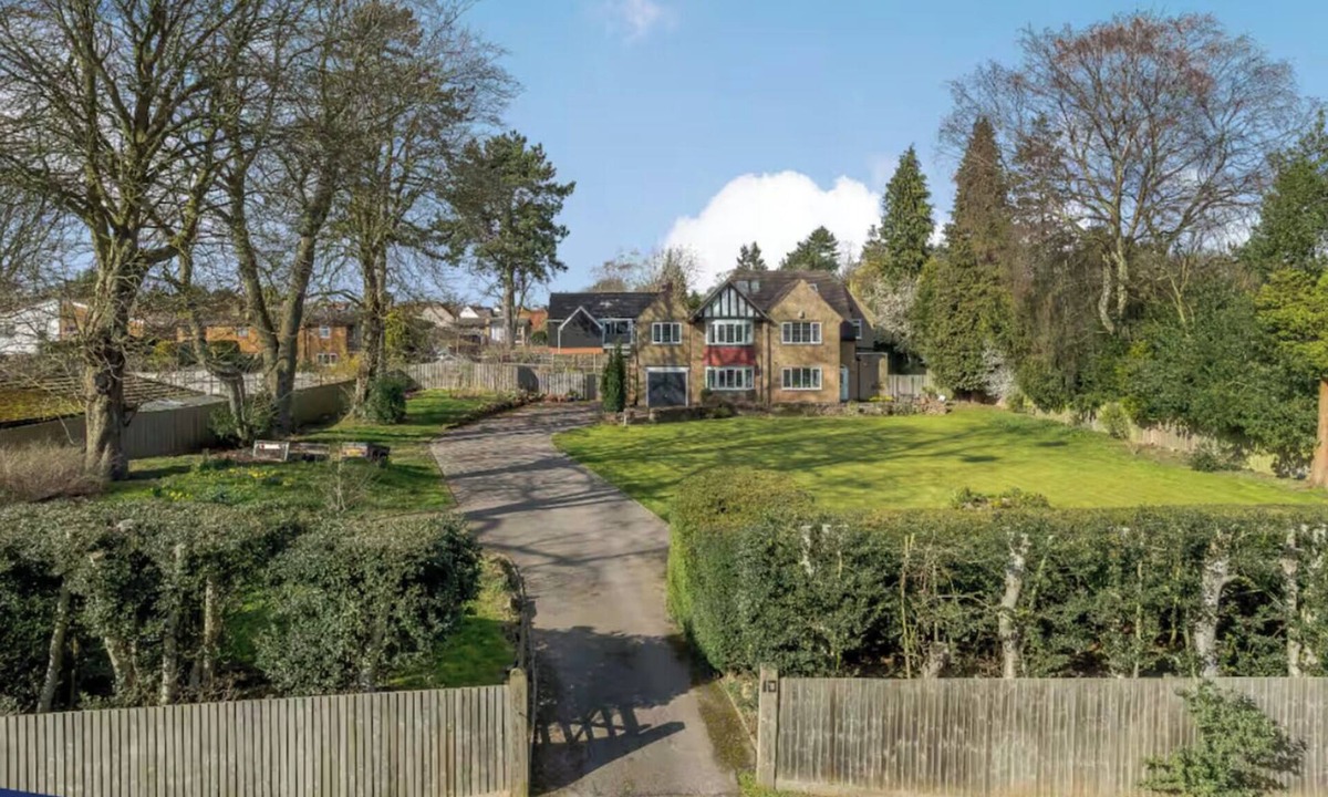 Coventry House | Urban Retreat