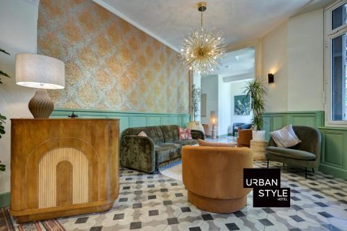 Carpentras Hotel | Urban Style Hotel Blason du Ventoux